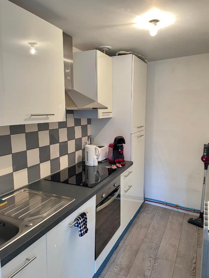 Appartement Entier Moissac Centre 30 M2 Calme Avec Cour Interieure Pour Velos A 50M Du Marche De Moissac Exterior photo