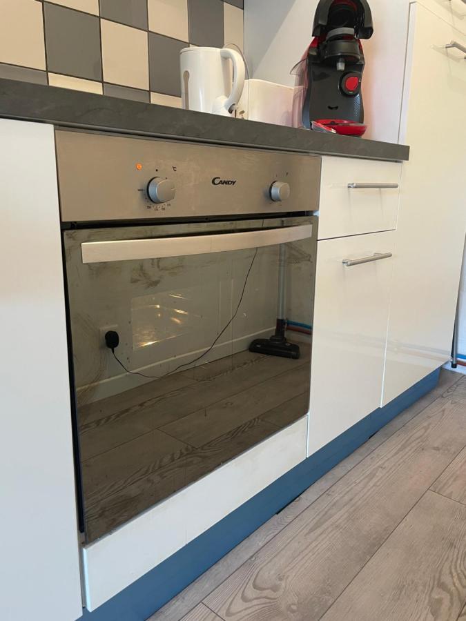 Appartement Entier Moissac Centre 30 M2 Calme Avec Cour Interieure Pour Velos A 50M Du Marche De Moissac Exterior photo